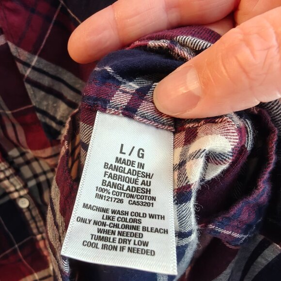 Aeropostale Women's Red White Blue Plaid Flannel Button Up Size L Fall Autumn - Picture 4 of 6